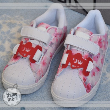 תוויות לנעליים עם שם